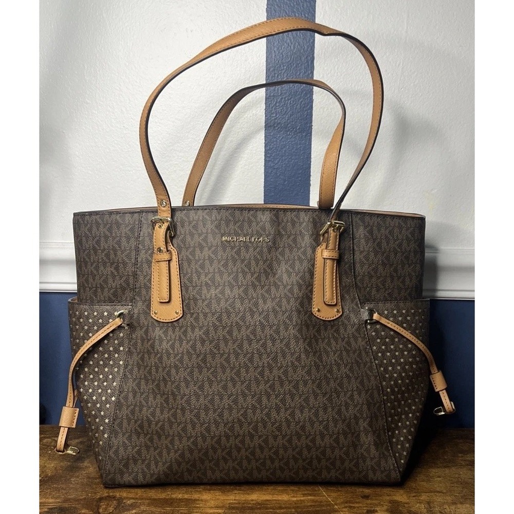 Michael Kors Voyager East West EW Logo Signature Tote Brown Star Bag Handbag